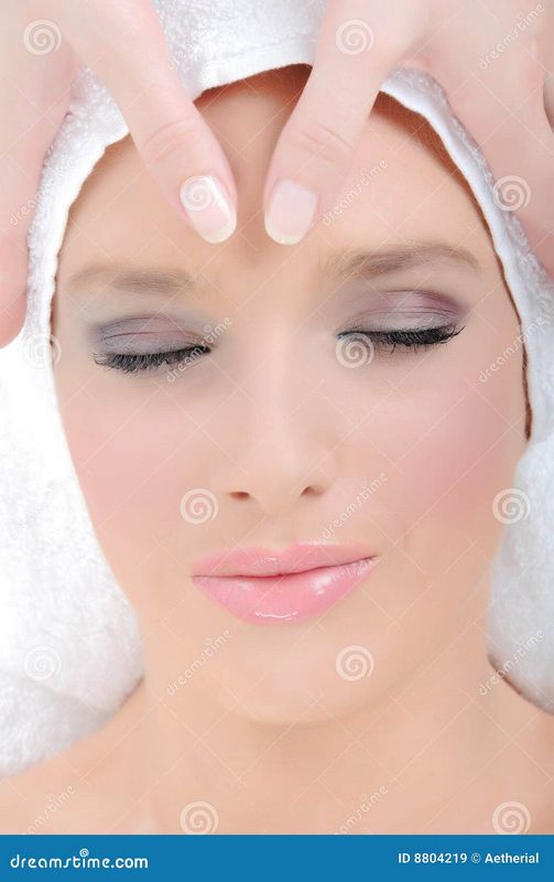 Ванночки для ног: что нужно знать и стоит ли их пробовать